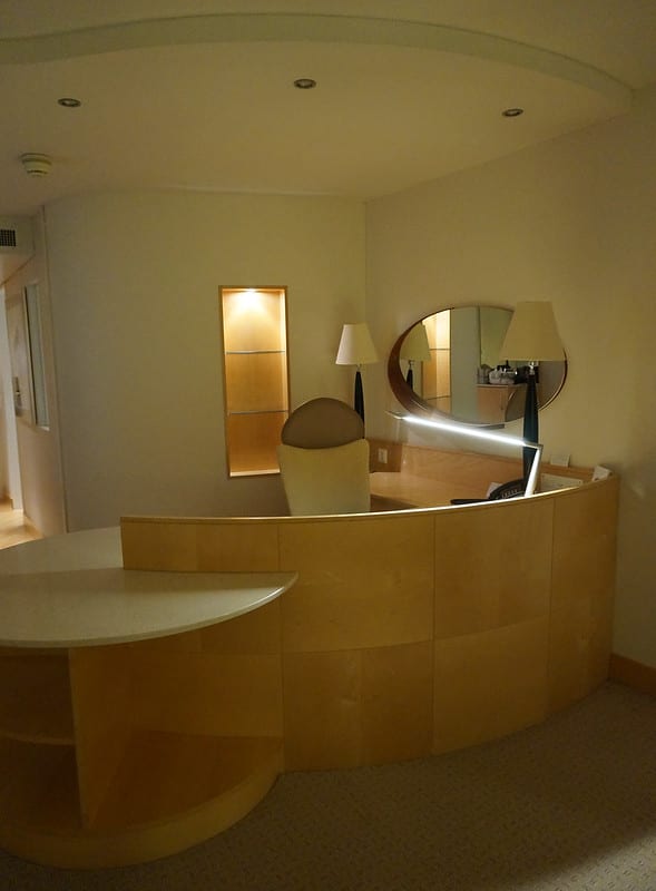 24389841703 bcfb100fba c - REVIEW - Hilton Zurich Airport (Relaxation Suite)