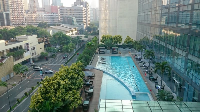 fairmont makati pool