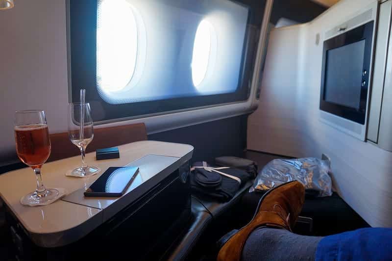 25987808094 5fce894f69 c - REVIEW - British Airways : First Class - London to Newark (B772)