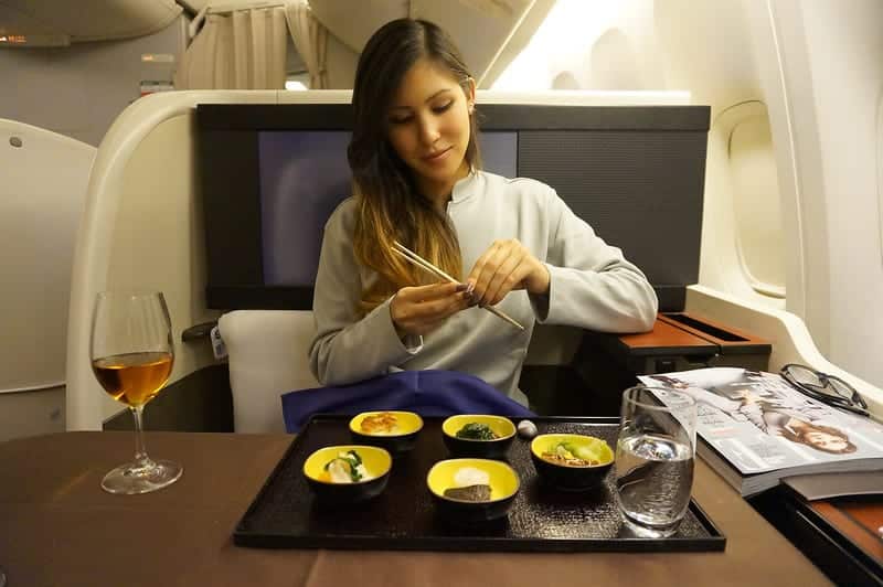 kamara jl f - REVIEW - Cathay Pacific First Class Lounge, London Heathrow T3 (October 2015)