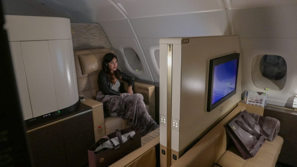 etihad apartments 04 16 46 1024x576 - REVIEW - Etihad Airways : First Class Apartment - London to Abu Dhabi (A380)