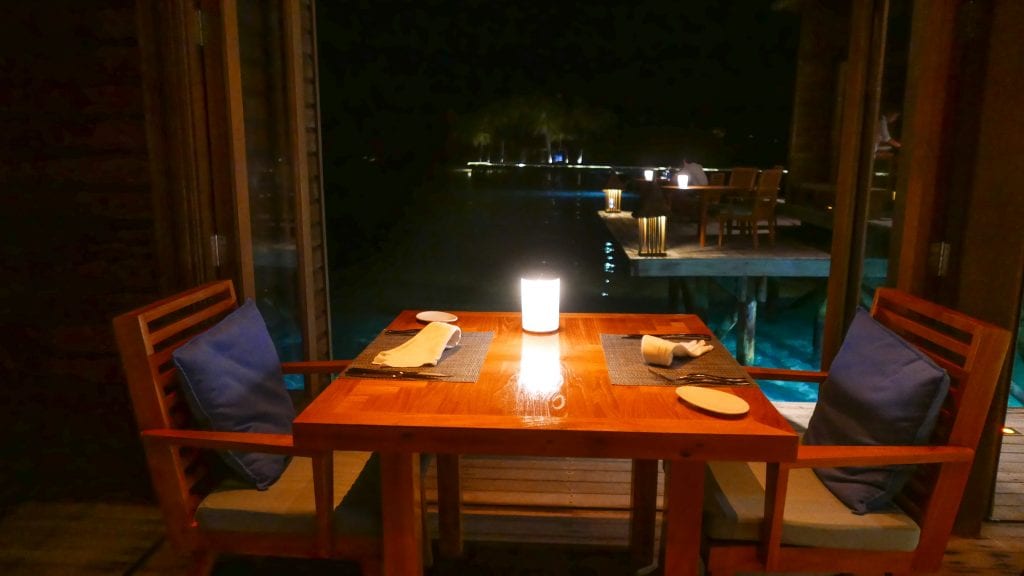 FB Mandhoo 4 1024x576 - GUIDE - Eating and Drinking at the Conrad Maldives