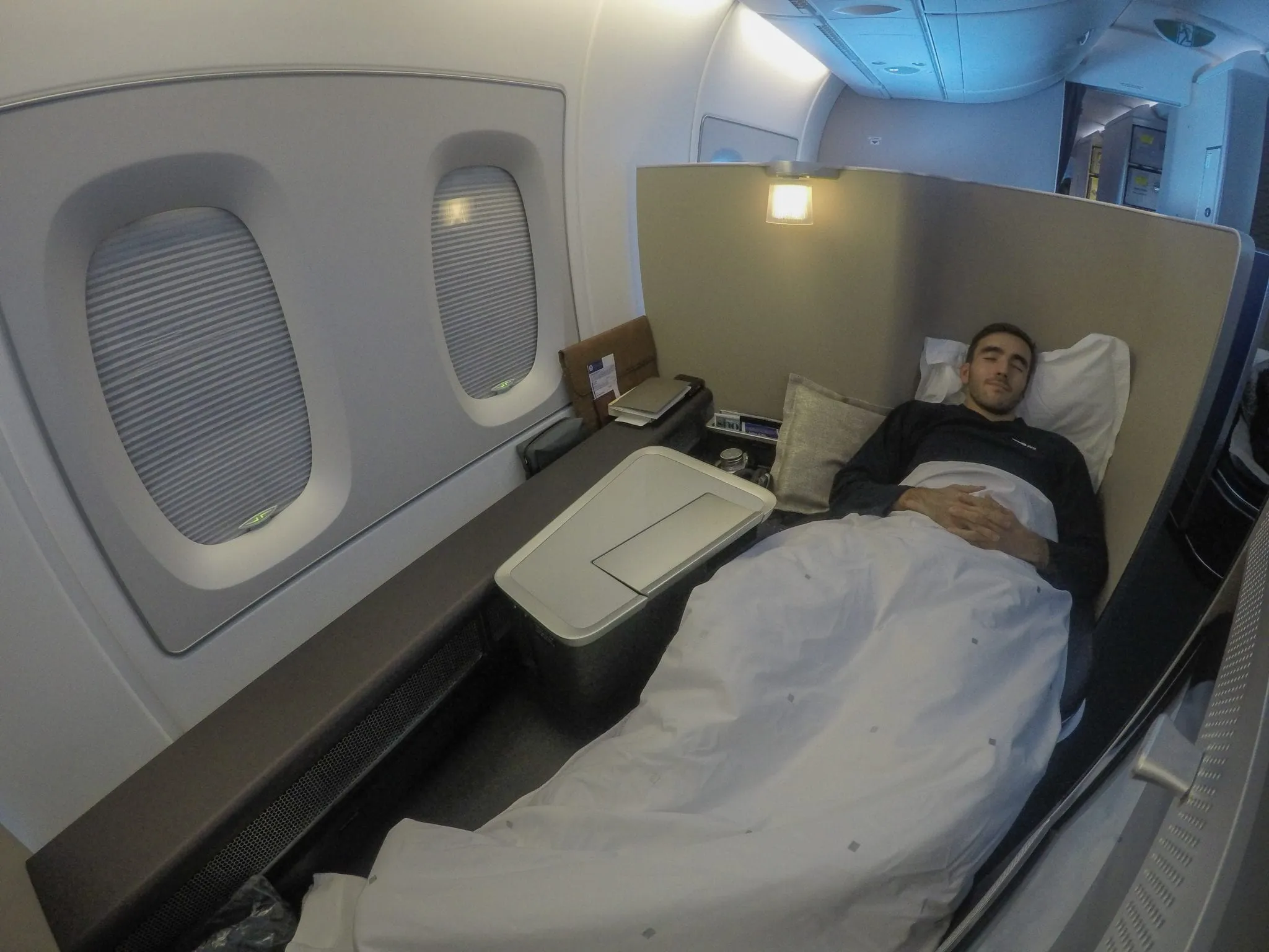 REVIEW: British Airways – First Class – London to Miami (A380) – The Luxury  Traveller, image size:2048x1536