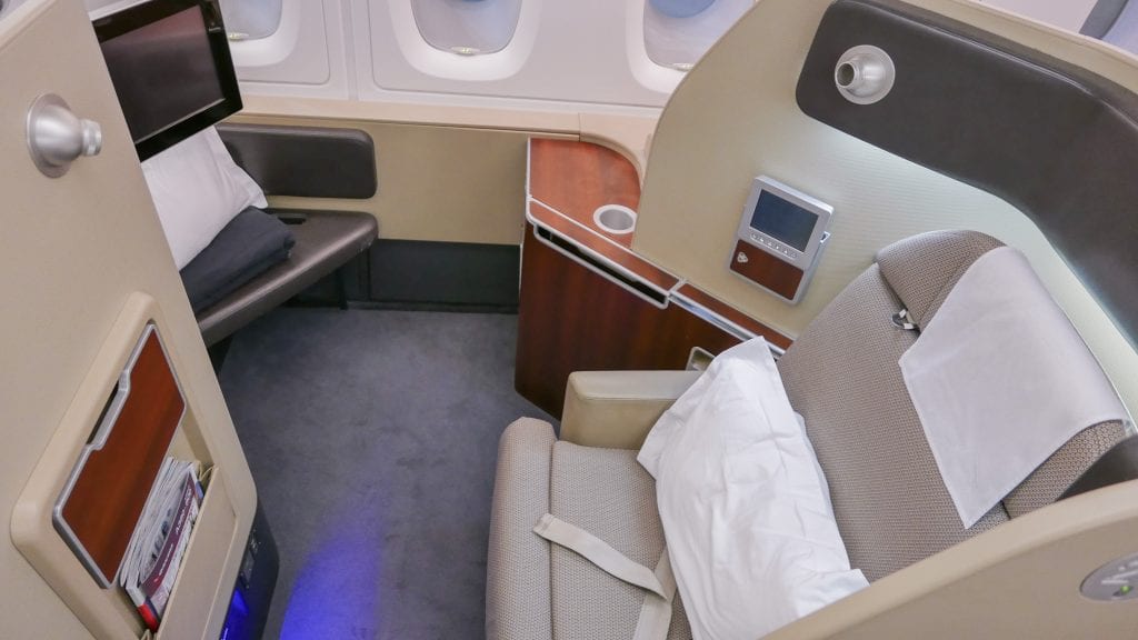 QF F LHR DXB 6 1024x576 - REVIEW - Qantas : First Class - London LHR to Dubai (A380)