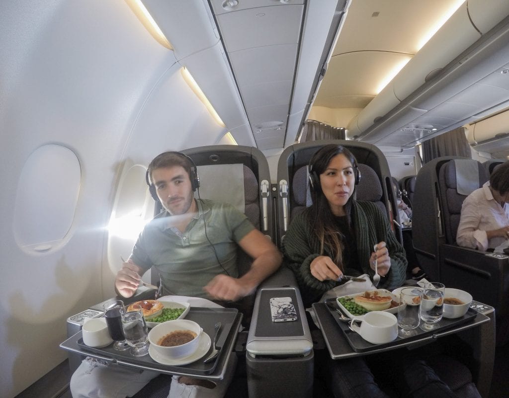 Review Qantas Business Class Sydney Syd To Melbourne Mel A332 The Luxury Traveller 