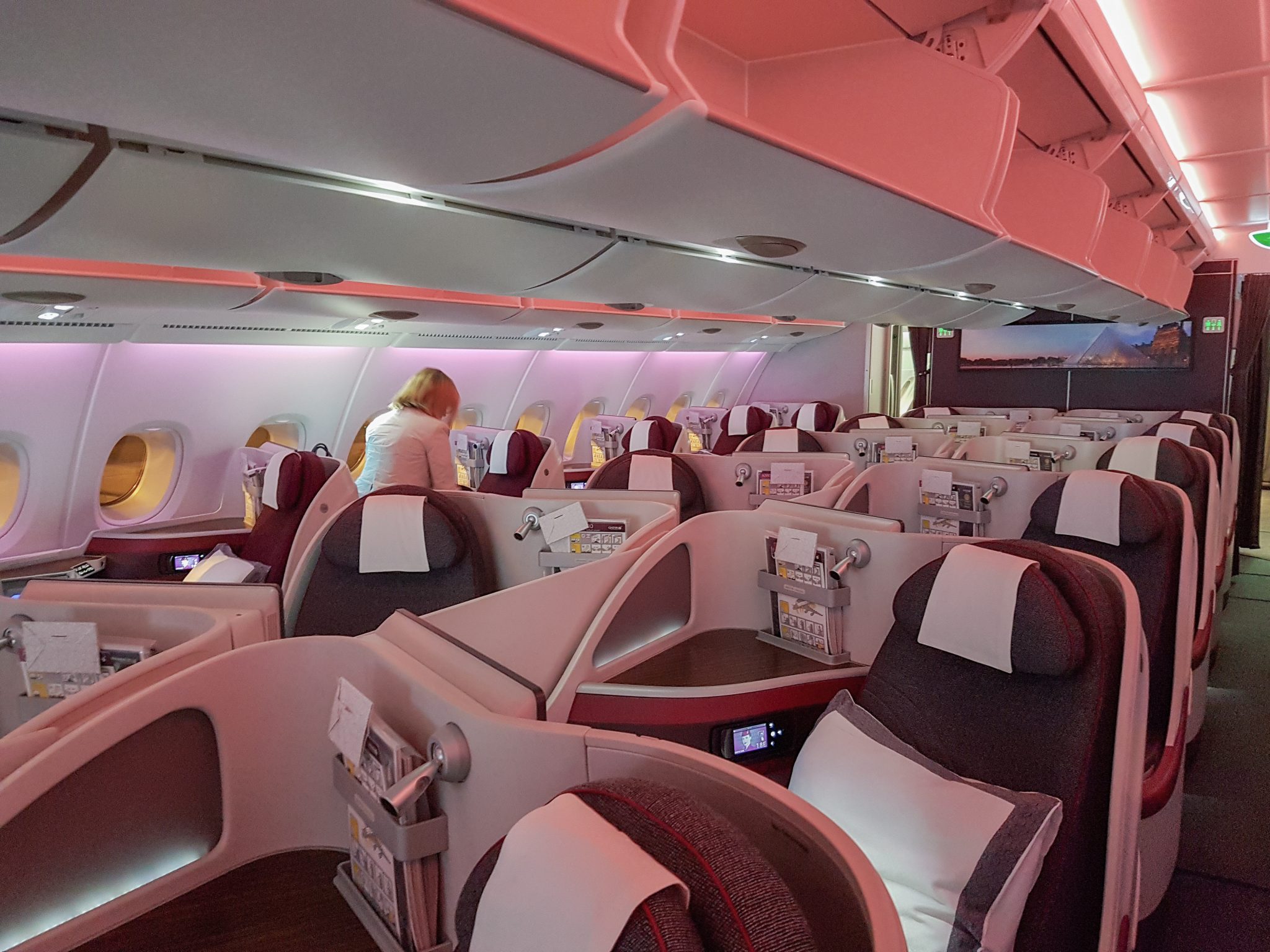 QRJ DOH SYD 4 - REVIEW - Qatar Airways : Business Class - A350 - Tokyo (HND) to Doha (DOH)