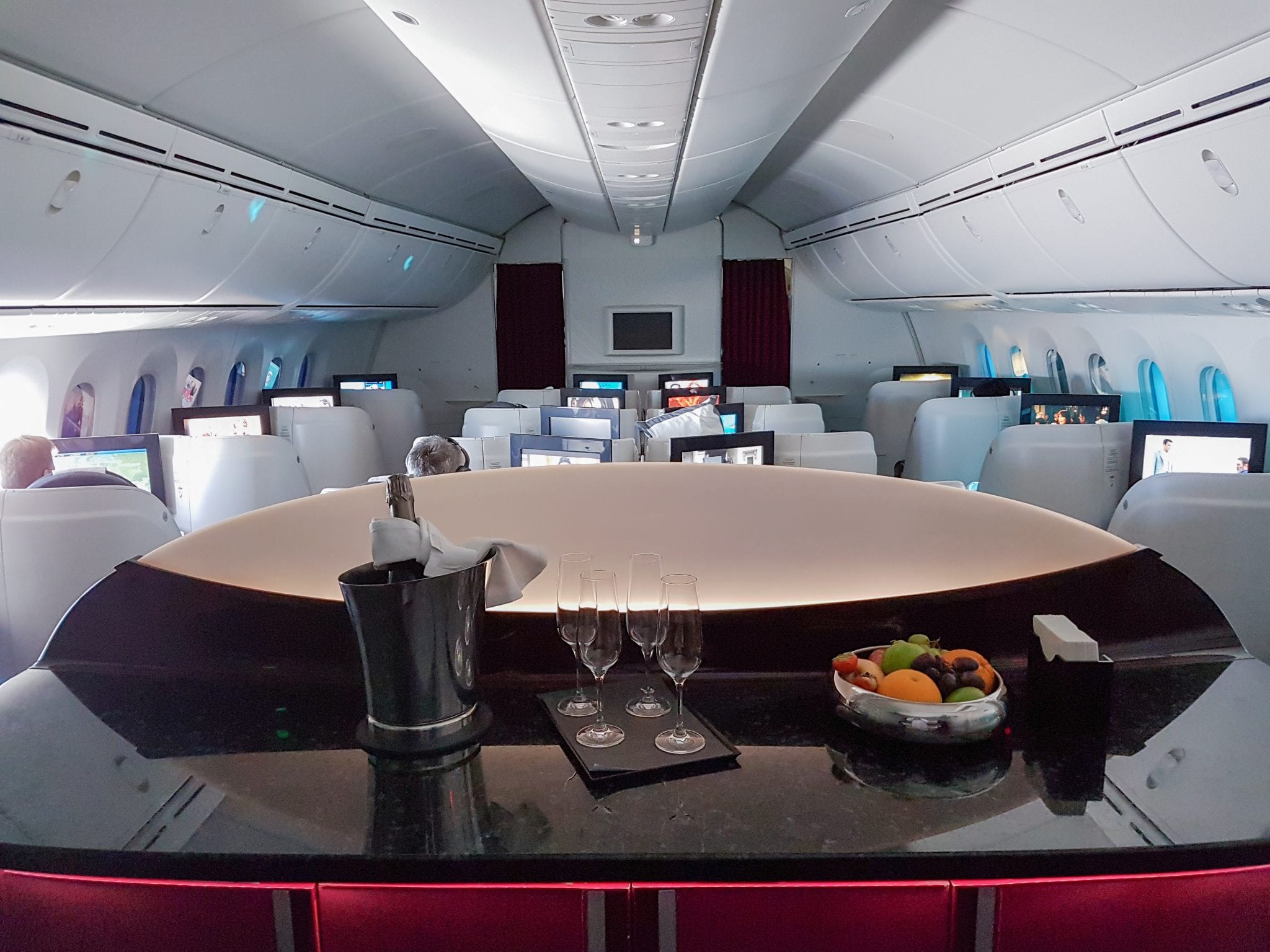 qatar 787 bar