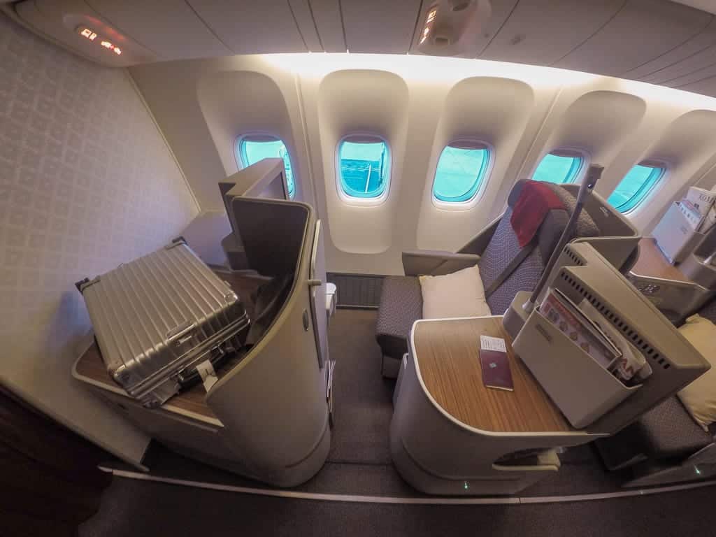 garuda mini cabin business 777