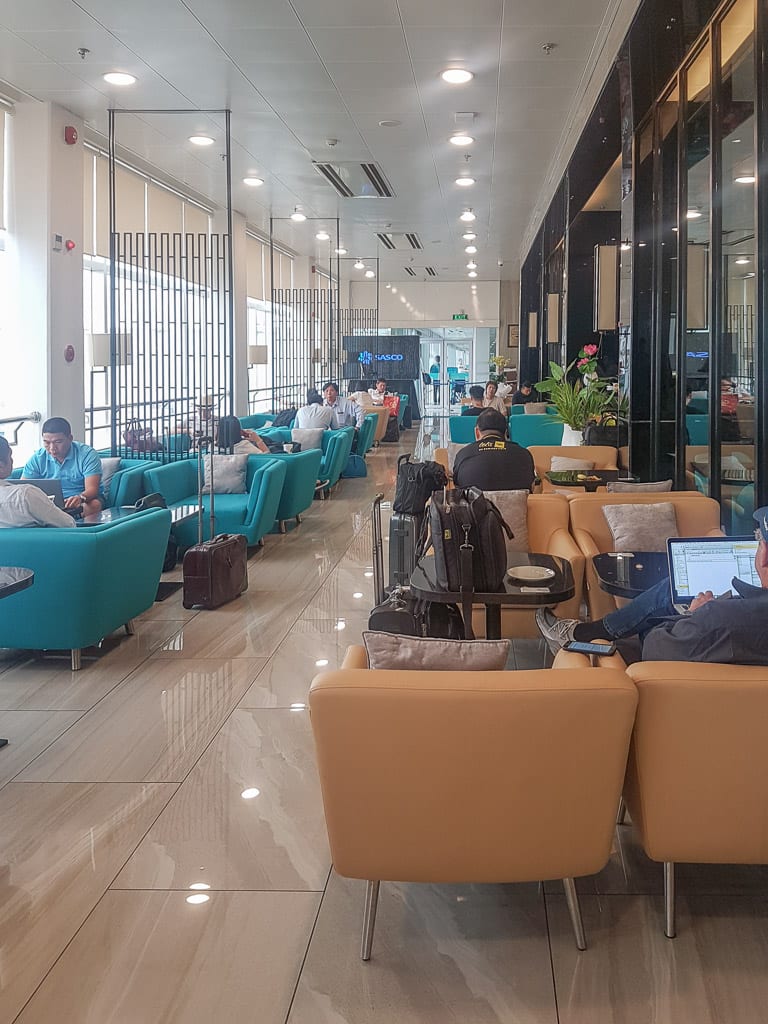 VN J Lounge SGN 3 - REVIEW - Vietnam Airlines Lotus Lounge : Saigon SGN (Domestic)