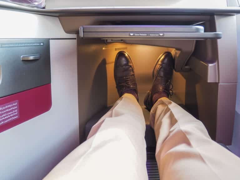 Q suites QR LHR DOH 11 768x576 - REVIEW - Qatar Airways : Q Suites Business Class - B777 - London (LHR) to Doha (DOH)