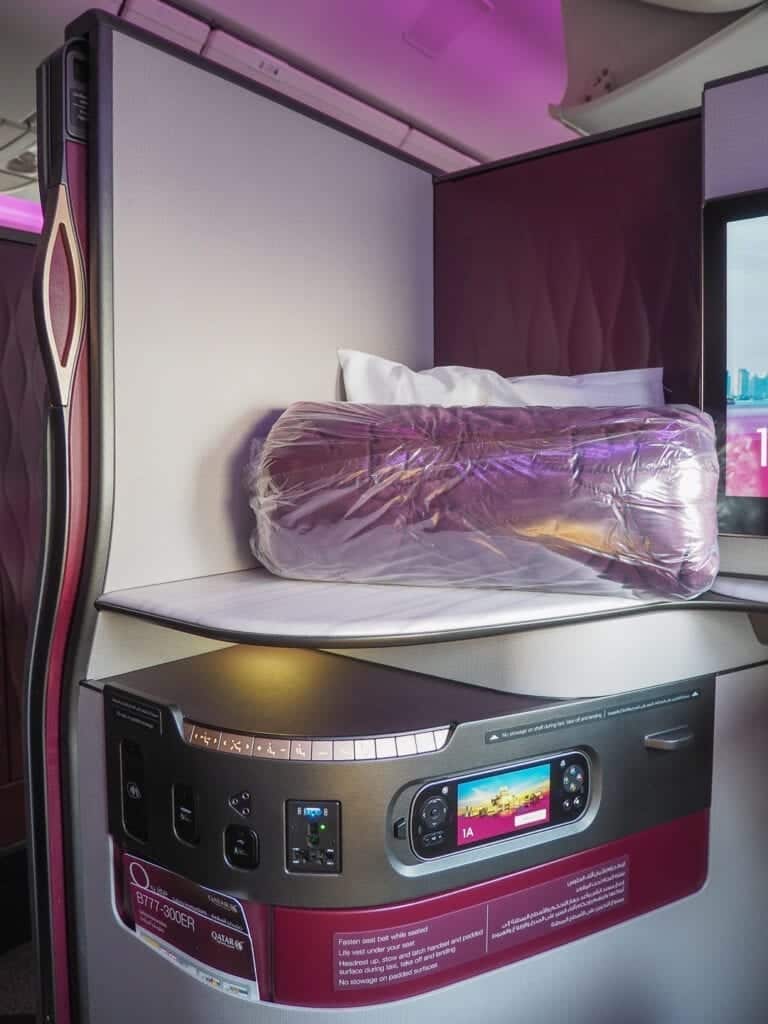 Q suites QR LHR DOH 13 768x1024 - REVIEW - Qatar Airways : Q Suites Business Class - B777 - London (LHR) to Doha (DOH)