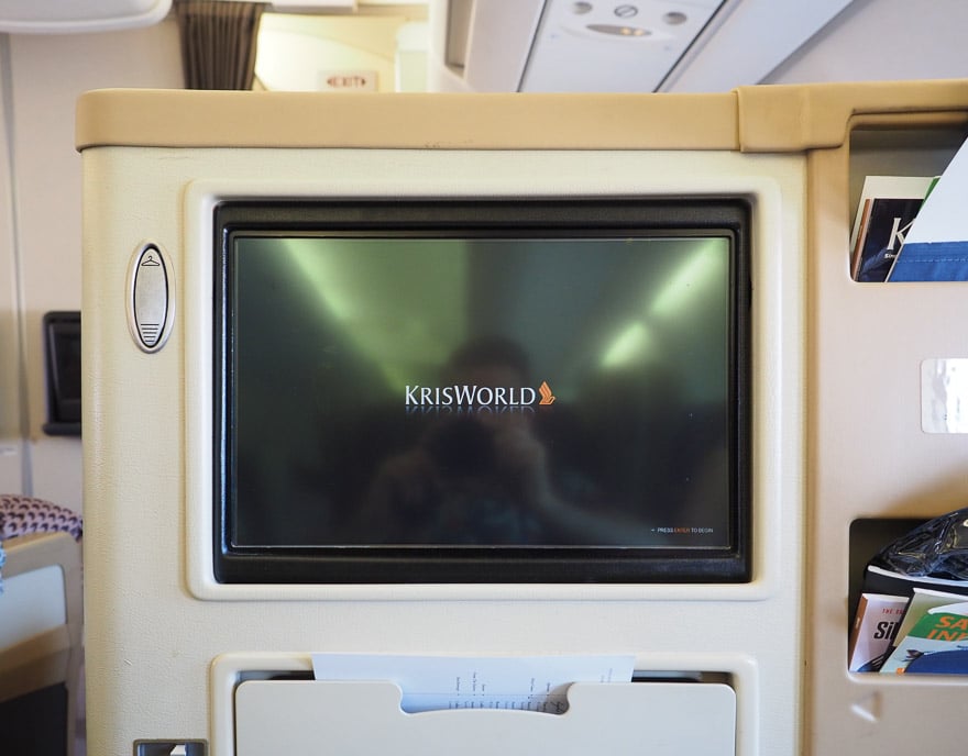 SQ A330 J 16 - REVIEW - Singapore Airlines : Business Class - A330 - Singapore (SIN) to Bali (DPS)