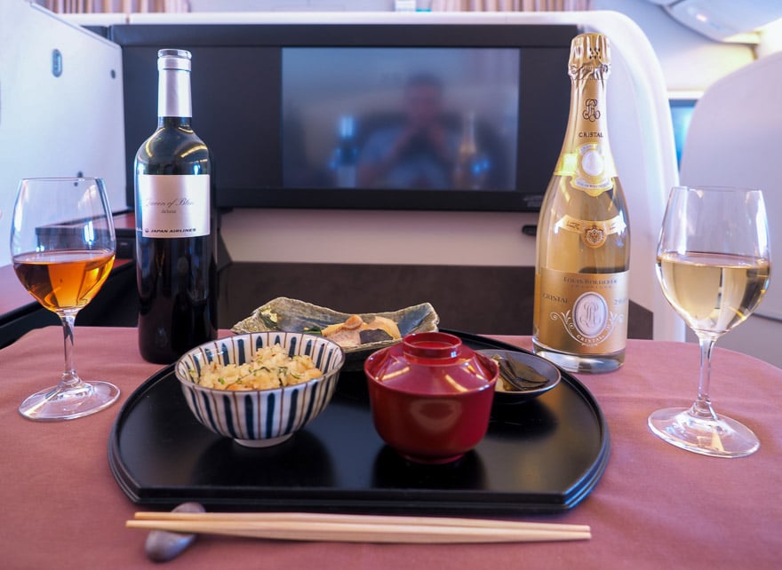 JL F Cristal etro de 2018 47 - REVIEW - JAL : First Class - B777 - Tokyo (HND) to London (LHR)