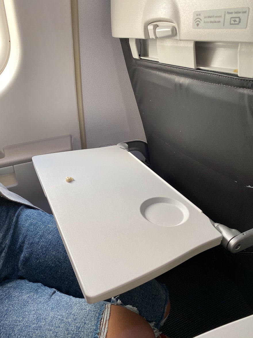 covid Club Europe A321 2 - REVIEW - British Airways : Club Europe Business Class - A319 - London (LHR) to Rome (FCO) - [COVID-era]