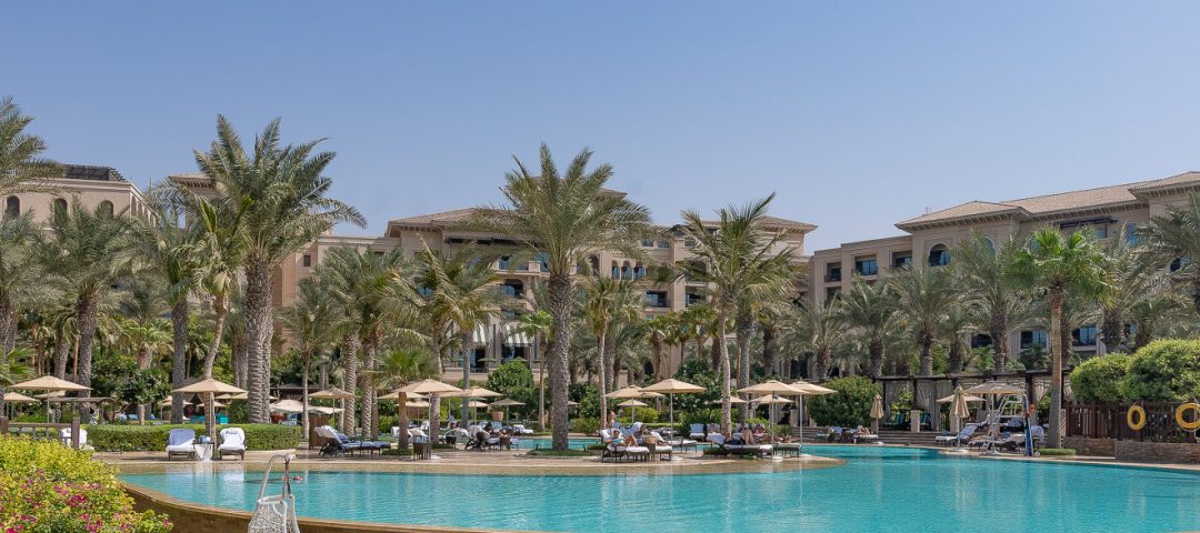 pool FS jumeirah 1 1080x480 - GUIDE - Visiting Dubai during COVID