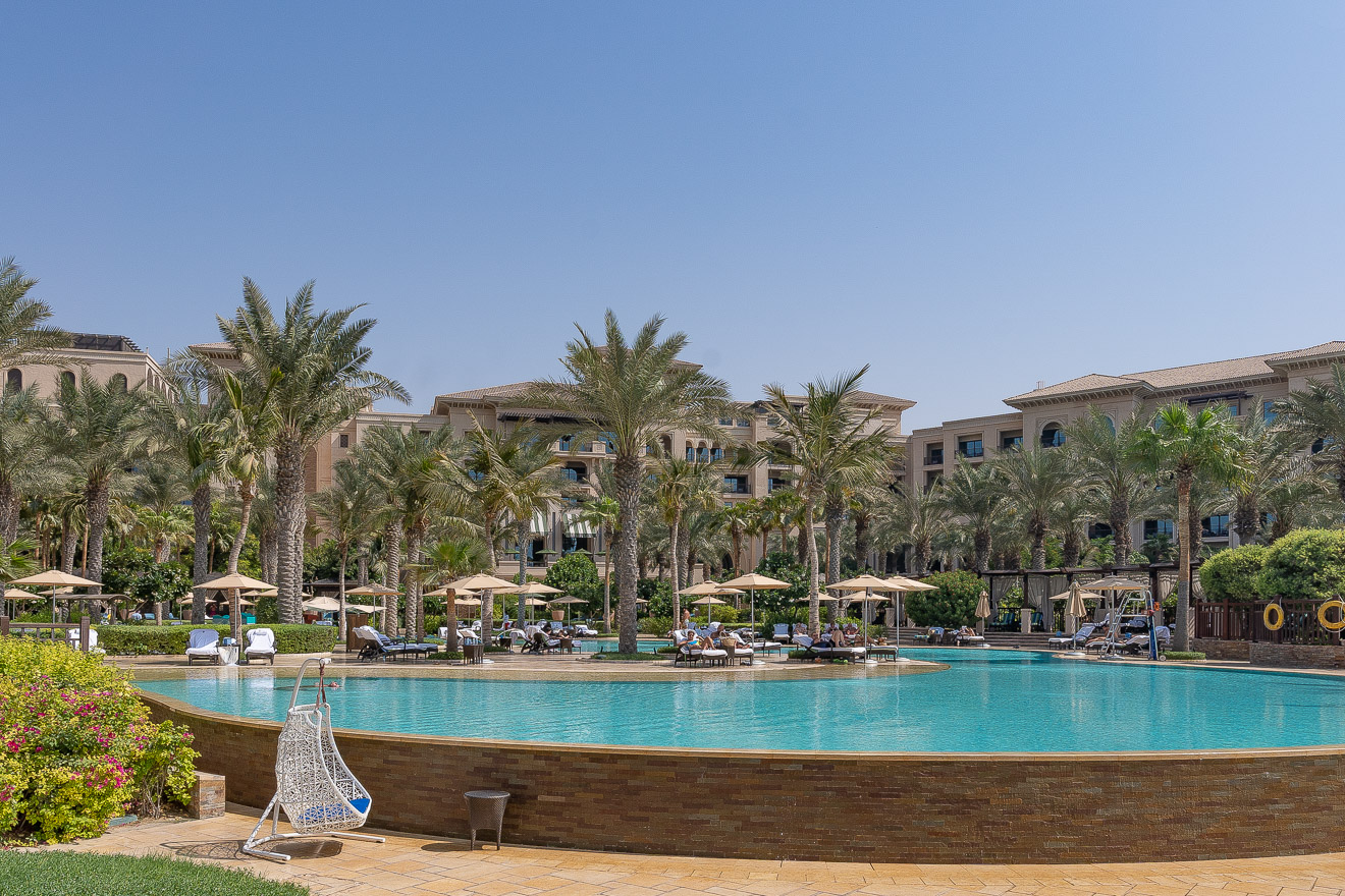 pool FS jumeirah 1 - The October 2020 update to the Qatar COVID policy
