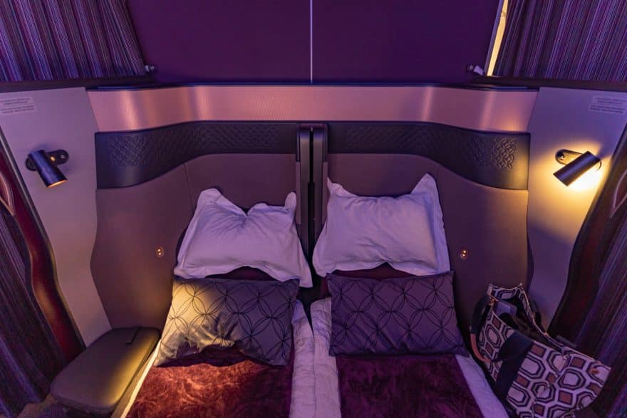 q suites covid 37 880x587 - REVIEW - Qatar Airways : Q Suites - B777/A350 - Malé (MLE) to London (LHR) - [COVID-era]