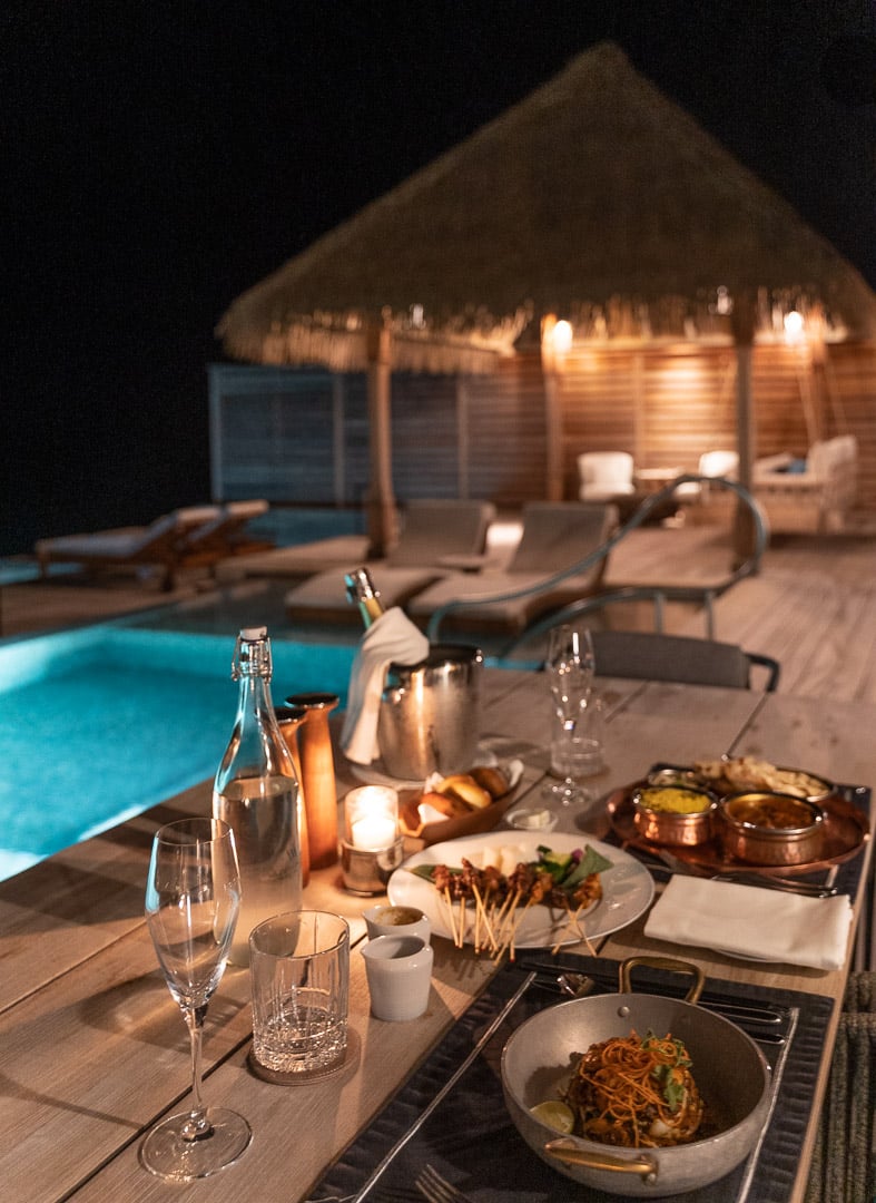 waldorf astoria maldives dining 87 - Four Seasons Preferred Partner Booking