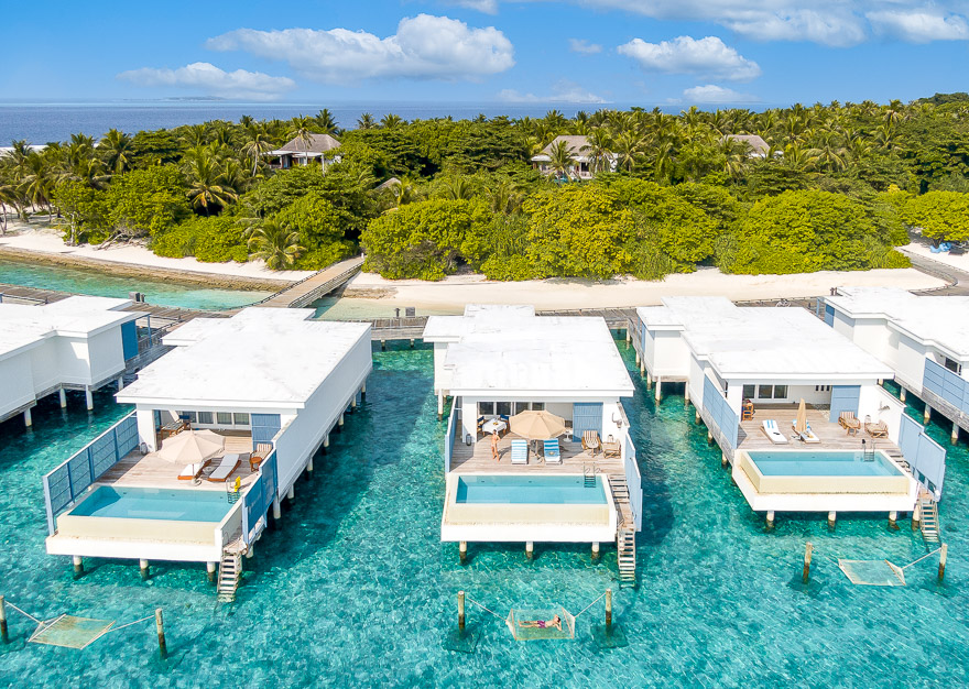 Amilla 88 - REVIEW - Conrad Maldives : Beach Villa (pre-renovation)