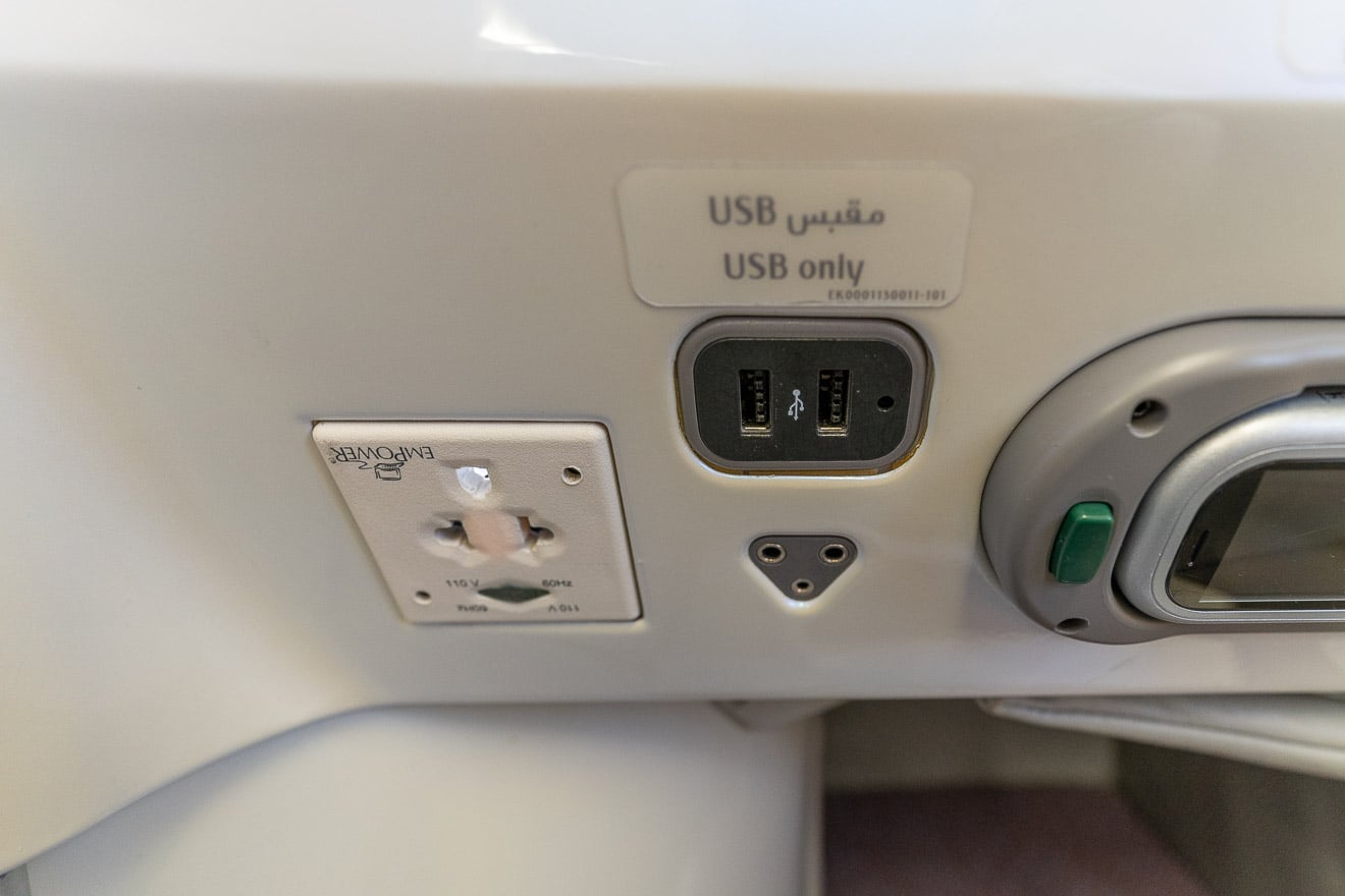 EK A380 J JNB DXB 12 - REVIEW - Emirates : Business Class - A380 - Johannesburg (JNB) to Dubai (DXB)