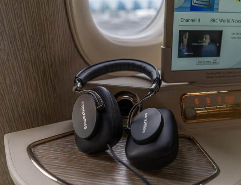 Bowers and best sale wilkins emirates headphones