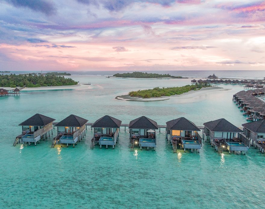 veli sunrise e1643280218819 880x696 - What's the best hotel in the Maldives?