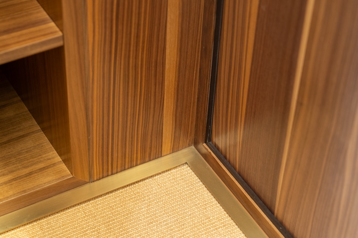 FS Madrid - Suite wardrobe